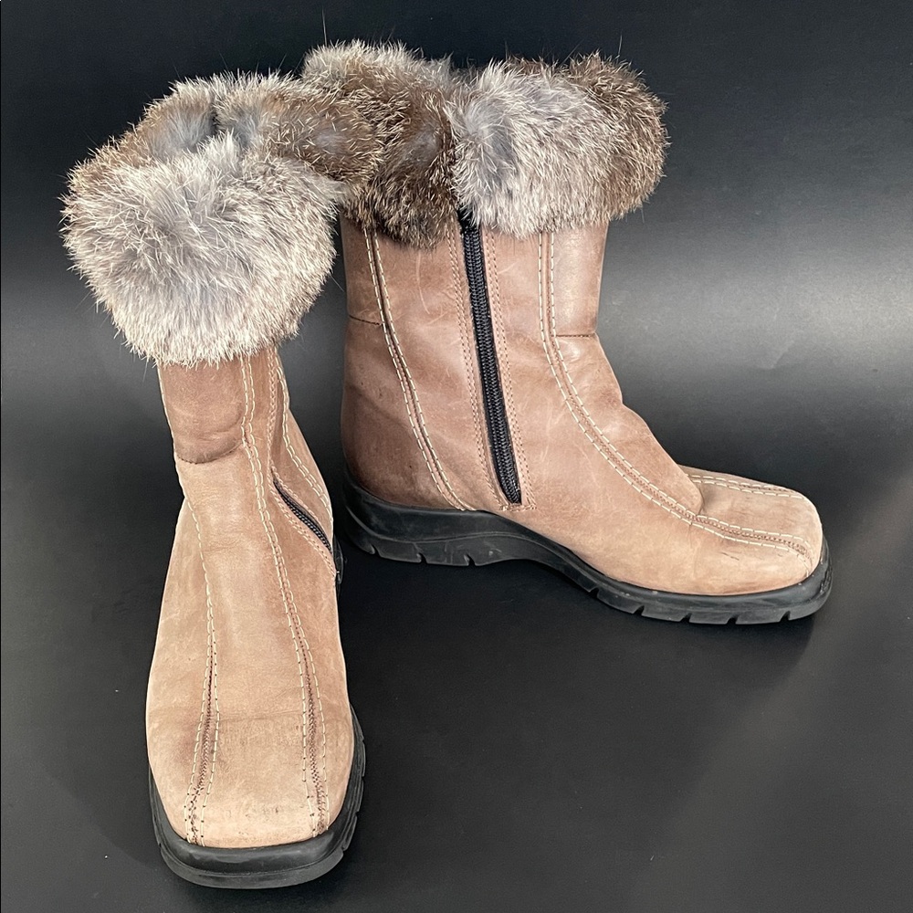MARTINO Tan Leather Real Fur-Trimmed Side-Zip Square Toe Elegant Winter Boots